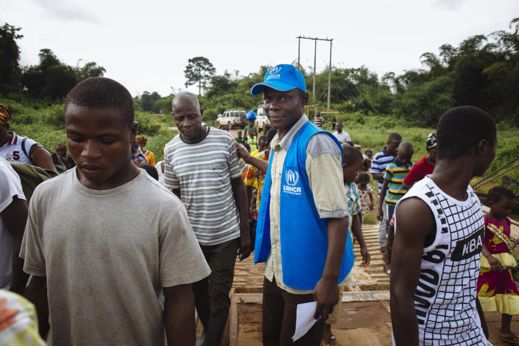 Liberia. Ivorian Refugees Board The Unhcr Ferry That Will Take Them To Côte D'ivoire