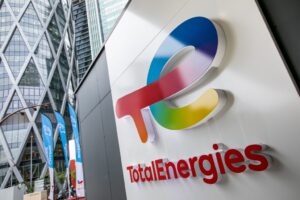 Paris: Totalenergies Presente Sa Premiere Station Service 100% Electrique